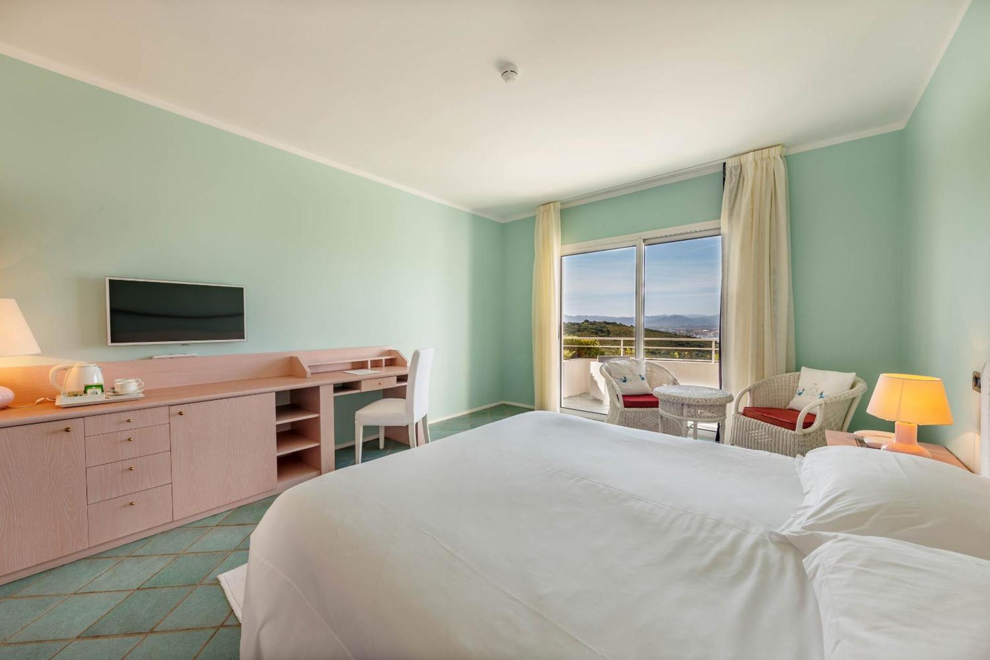 Hotel Luna Lughente Olbia Quarto foto